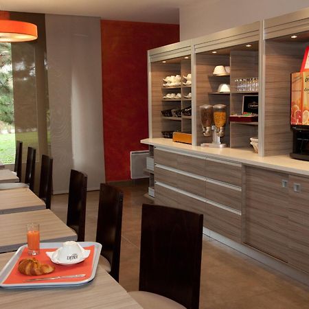Logis Albhotel Grill Alby-sur-Cheran Eksteriør billede