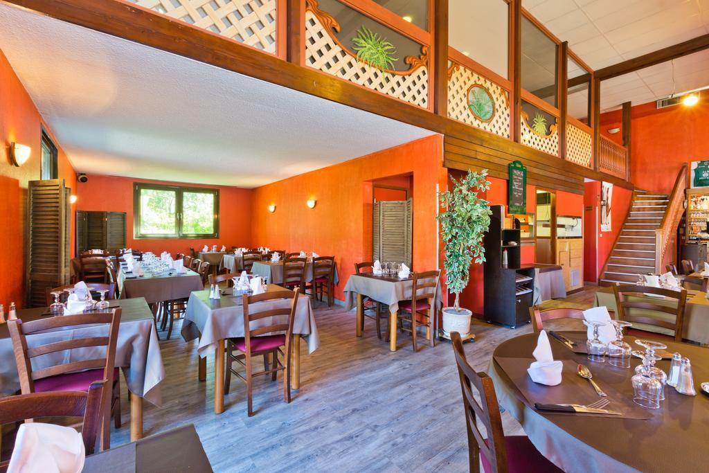 Logis Albhotel Grill Alby-sur-Cheran Eksteriør billede